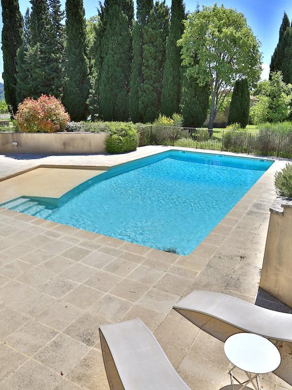 Lauris Domaine La Carraire B&B 외부 사진